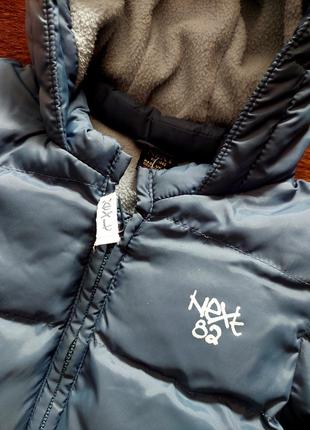 Теплая брендовая курточка на флисе2 фото