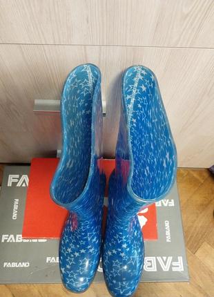 Качественные стильные резиновые сапоги