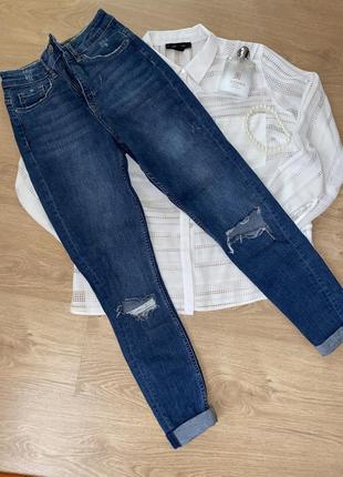 Женские джинсы синие рванки, джинсы с рваными коленями1 фото