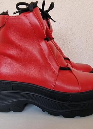 Красные женские зимние ботинки из натуральной кожи, кожаные сапожки6 фото