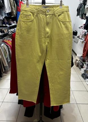 Штани джинсові і сорочка