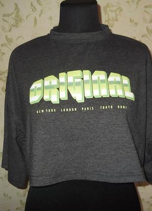 Короткая футболка  missguided