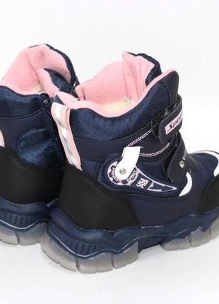 Зимові черевики, сноубутси для дівчинки2 фото