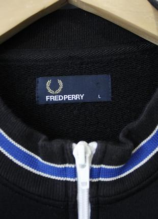 Fred perry португалия мужская кофта плотная на молнии zip фред пери черная бомбер с объемным вышитым логотипом кардиган6 фото