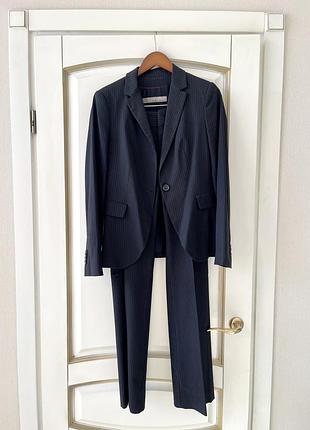 Костюм брючний класичний
