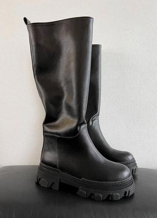 Gia boots white