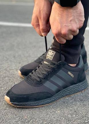 Чоловічі термо кросівки adidas iniki black2 фото