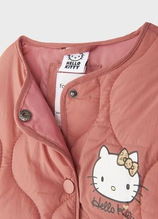 Новая стеганая куртка hello kitty от sinsay p. 983 фото