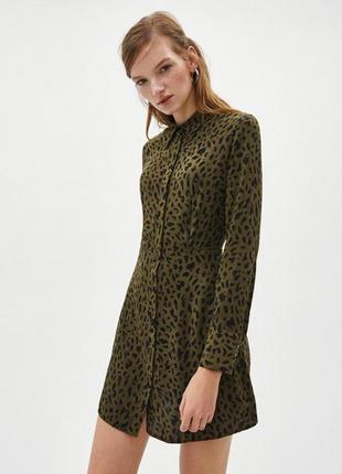 Платье рубашка удлинённая с поясом зелёное леопардовый принт вискоза новое1 фото