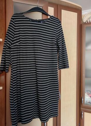 Чорна полосата сукня л хл