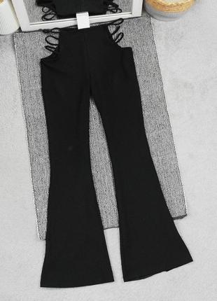 Новые черные брюки клеш bershka