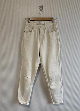 Крутые джинсы мом1 фото