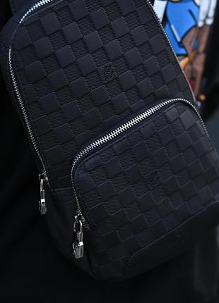 Міський класичний слінг louis vuitton слінг чоловічий шкіряний луї вітон чоловіча сумка на плече в шахматку чорна6 фото