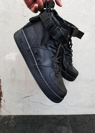 Мужские кроссовки nike sf air force 1 mid 1242