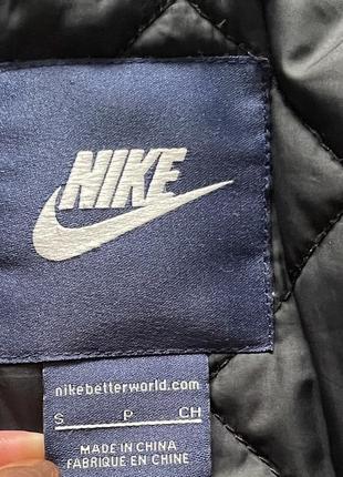 Фирменная,спортивная,демисезонная куртка nike7 фото