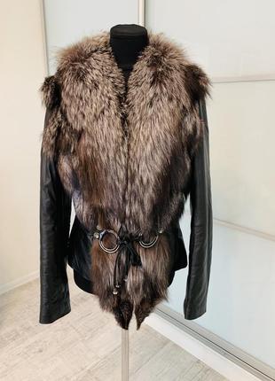 Кожаная куртка с мехом чернобурки1 фото