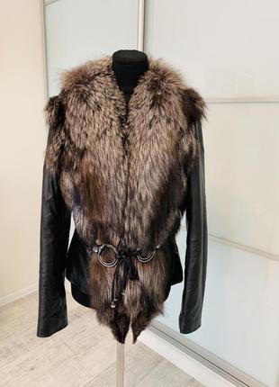 Кожаная куртка с мехом чернобурки4 фото