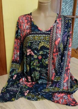 Новая цветастая вискозная туника платье батал 56-582 фото