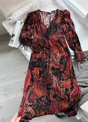 Идеальное осенье платье миди от зара