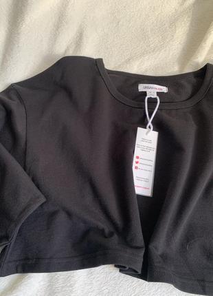Укороченный свитшот с расширенными рукавами urban l/xxl u920/eu48/usa162 фото