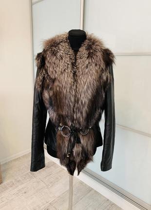 Новая кожаная куртка с мехом лисы3 фото
