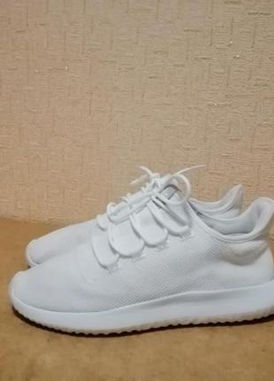 Кросiвки adidas tubular