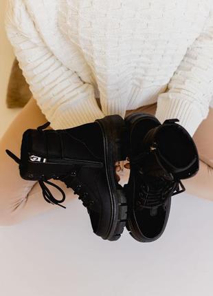 Черные зимние ботинки4 фото