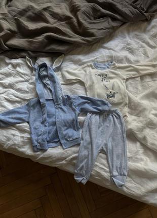 Костюм (кофта, штанишки, боди)