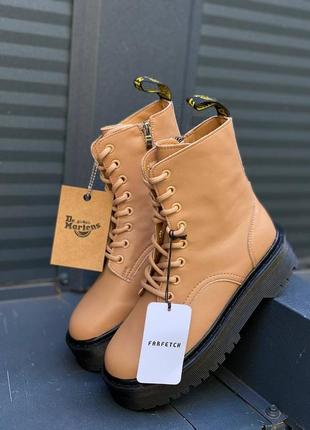 Черевики dr.martens jadon beige matte1 фото