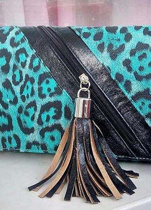 Стильная сумка -клатч с тигровым принтом new look.