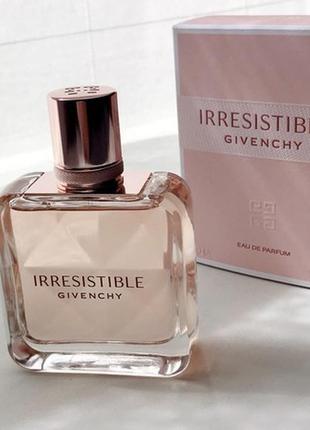 Парфумована вода irresistible 
givenchy1 фото