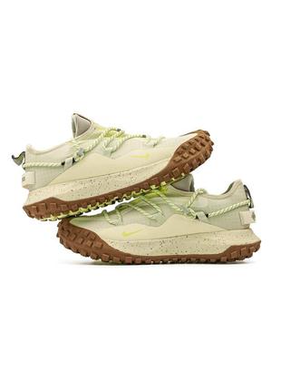 Кросівки жіночі / чоловічі зелені nike acg mountain fly low gore tex  se beige2 фото