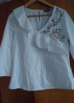 Сорочка з вишивкою