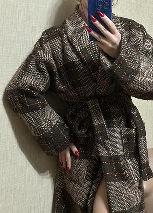 Осіннє пальто-кімоно в клітинку
