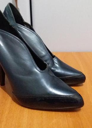 Ботильйони темно - сині, устілка 24 см