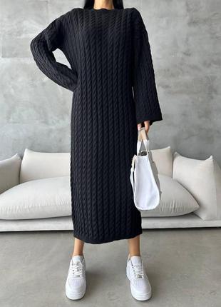 Стильна жіноча в'язана сукня чорного кольору, подовжена в'язана сукня оверсайз5 фото
