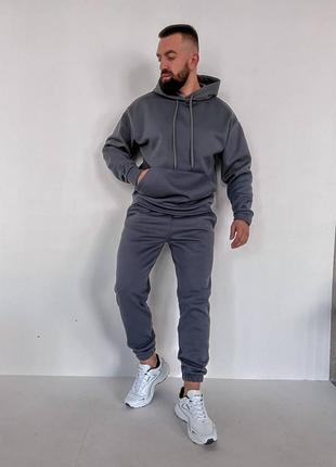 Спортивний костюм