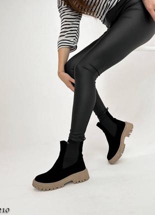 Зимові натуральні замшеві ботинки чорного кольору, трендові жіночі черевики челсі2 фото