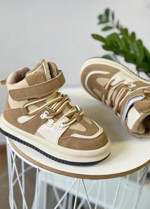 Стильные зимние кроссовки, хайтопы