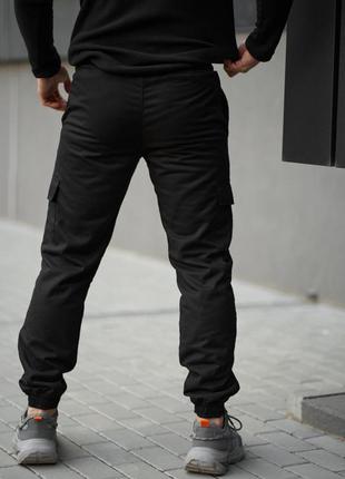 Штани карго на флісі з карманами чорні5 фото
