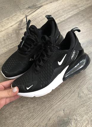 Кроссовки nike 270