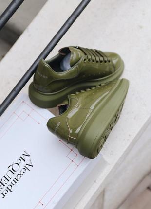 Кроссовки mcqueen olive patent ( premium )4 фото