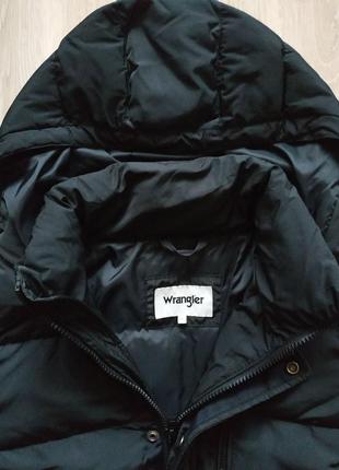 Зимняя куртка wrangler с капюшоном размер l, состояние отличное3 фото