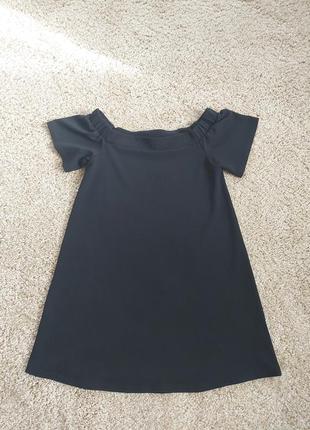 Платье длина 74, ширина по груди 47 ,очень хорошо тянеться