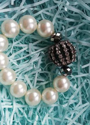 Браслет на руку