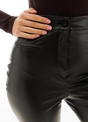 Жіночі приталені шкіряні штани5 фото