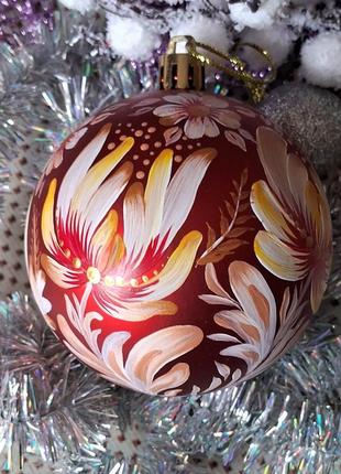 Елочный шар с ручной петриковской росписью2 фото