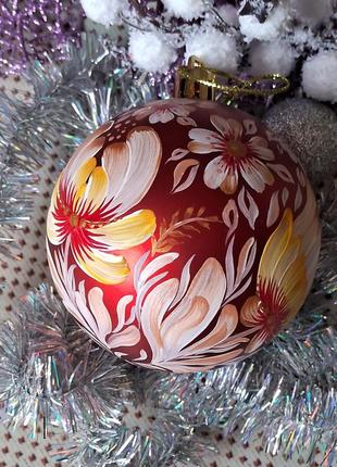 Елочный шар с ручной петриковской росписью