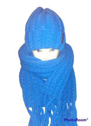 Женские комплект шапка шарф синего цвета длиный шарф1 фото