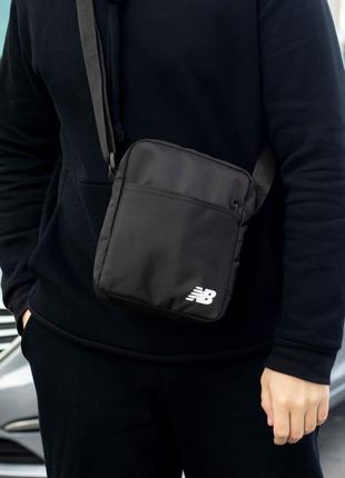 Мужская сумка мессенджер new balance casual черная спортивная барсетка nb сумка через плечо3 фото